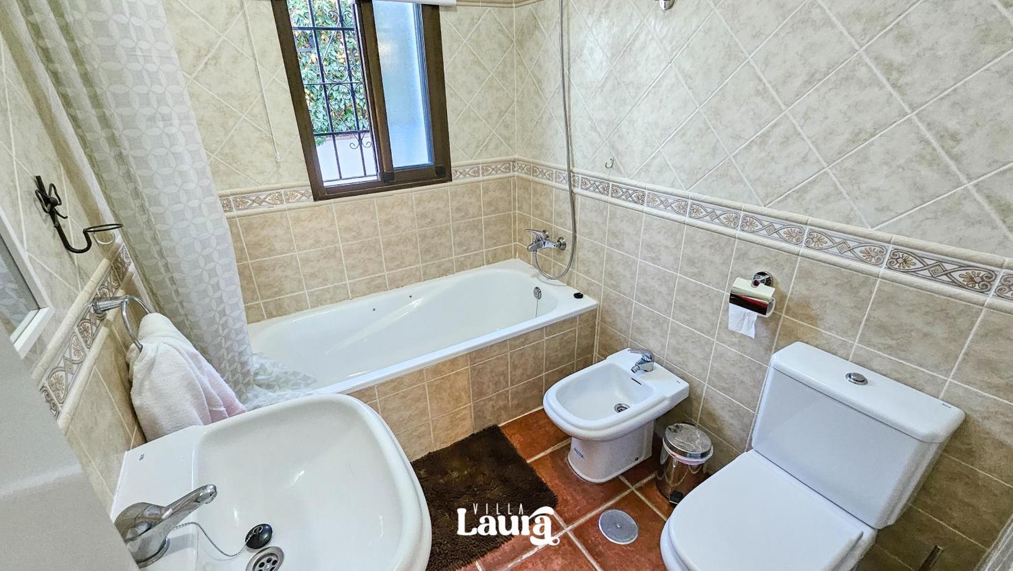 Villa Laura 阿尔豪林格朗德 外观 照片